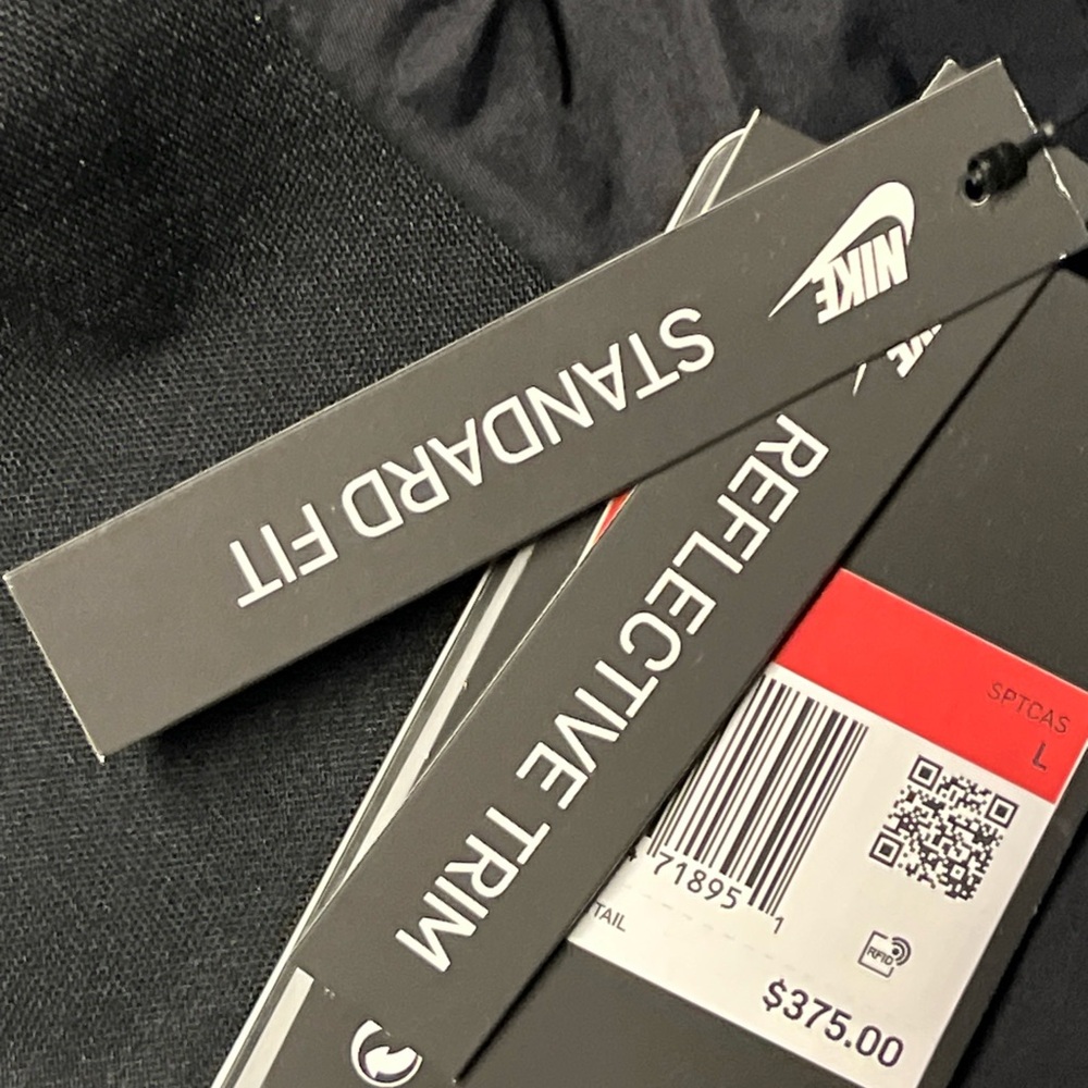 NIKE SPORTSWEAR SYNTHETIC-FILL PARKA CZ2867-010 MENs Large Black $375 Winter NEW - Picture 8 of 10